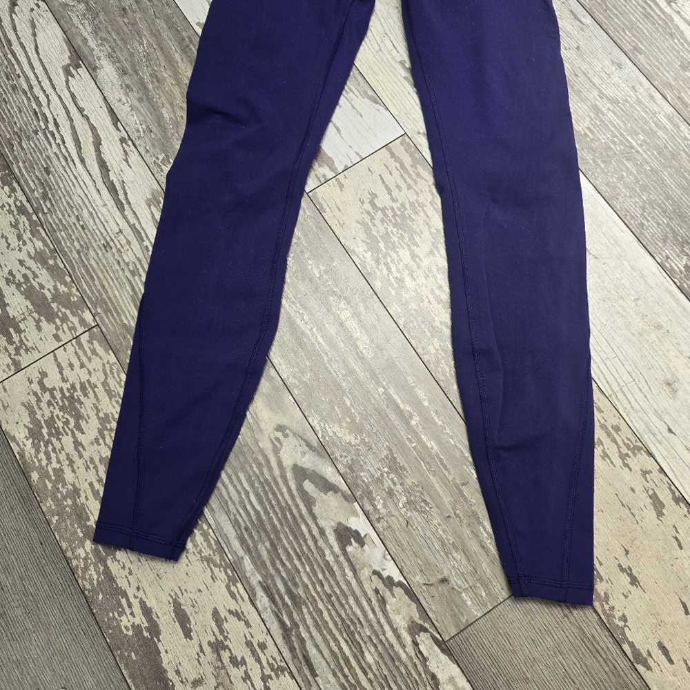 Lululemon Athletica Women's Essential Rhythm Emperor Blue Leggings Size 6 - Picture 10 of 12